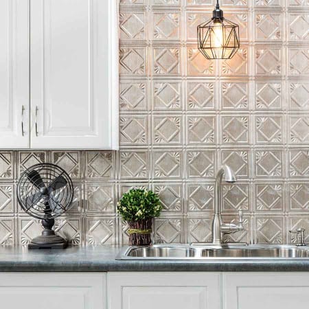 Lifestyle in Vintage Metal (34)