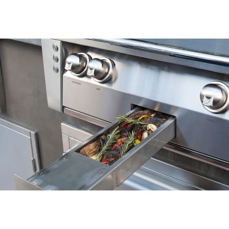 Alfresco-ALXE-56BFGC-NG-Smoker View