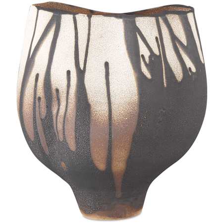Currey and Company Inoue 8" Wide Porcelain Vase Black / Off White