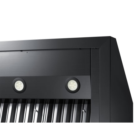Dacor-DHD48M987W-Lights