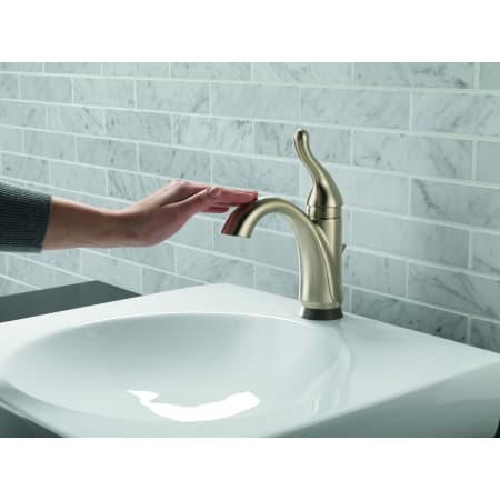 Delta-15960T-DST-Installed Faucet in Brilliance Stainless