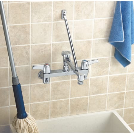Delta-28C2383-Installed Faucet in Chrome