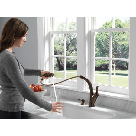 Delta-4153-DST-Running Faucet in Venetian Bronze