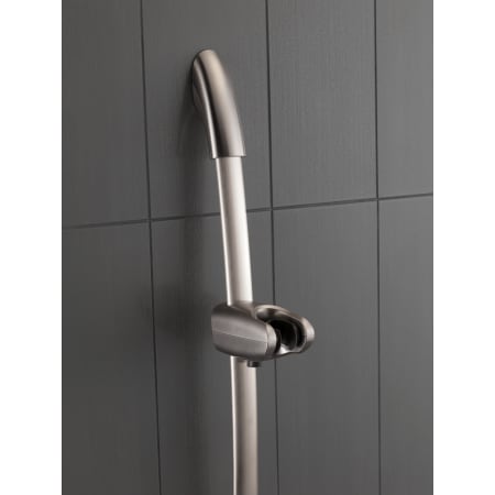 Delta-55041-PK-Close Up of Slide Bar in Brilliance Stainless