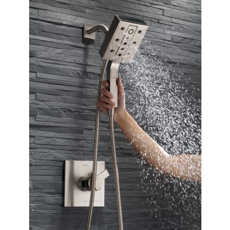 Delta-58470-Running Shower Head in Brilliance Stainless