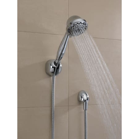 Delta-59710-PK-Running Handshower in Chrome