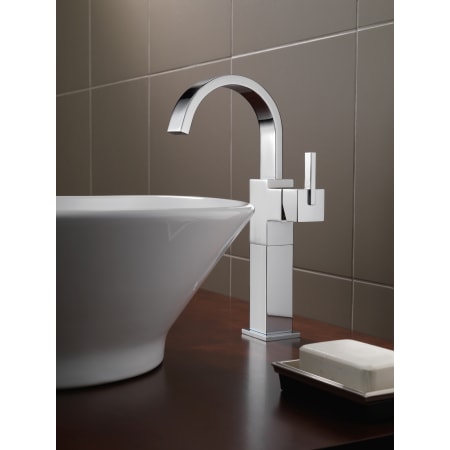 Delta-753LF-Installed Faucet in Chrome