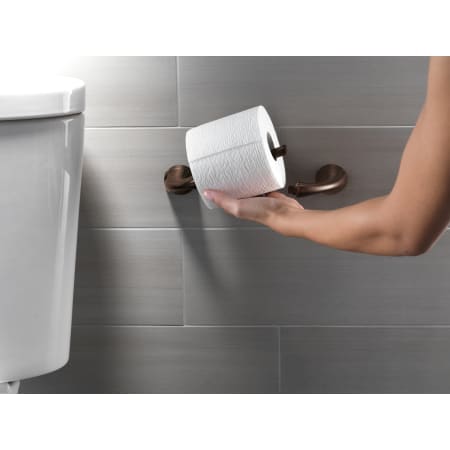 Delta-79250-Pivoting Tissue Holder in Venetian Bronze