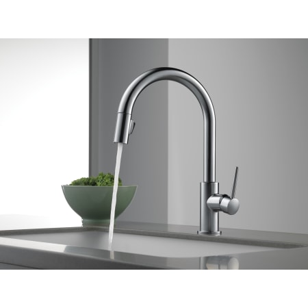 Delta-9159-DST-Running Faucet in Stream Mode in Arctic Stainless