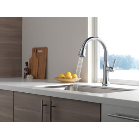 Delta-9197-DST-Running Faucet in Spray Mode in Arctic Stainless