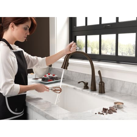 Delta-980T-DST-Running Faucet in Venetian Bronze