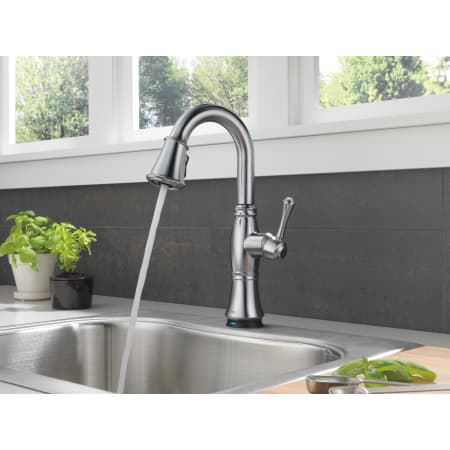 Delta-9997T-DST-Running Faucet in Arctic Stainless