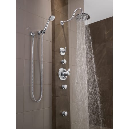 Delta-T11992-Running Shower System in Chrome