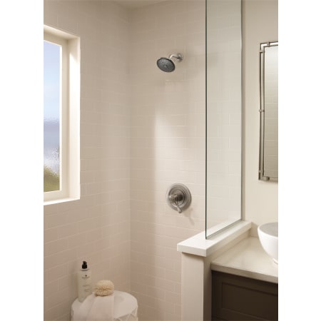 Delta-T17278-Overall Room View in Brilliance Stainless