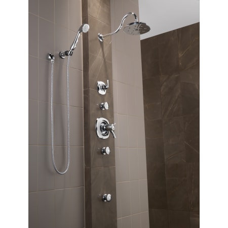 Delta-T17T092-Shower System in Chrome