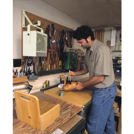 Dimplex-DGWH4031-Installed View-Bracket