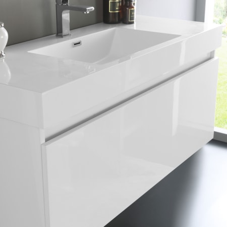 Fresca-FVN8011-Life Style White 3