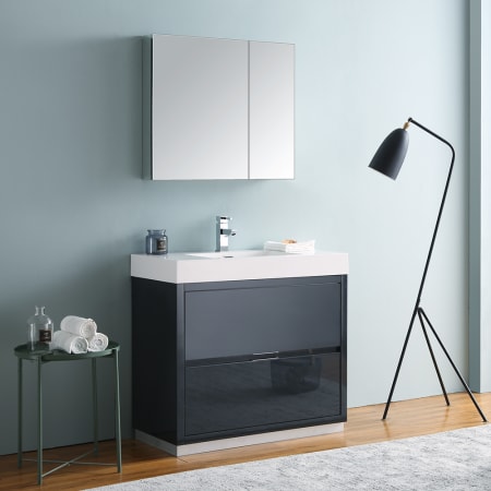 Fresca-FVN8436-Application Shot Dark Slate