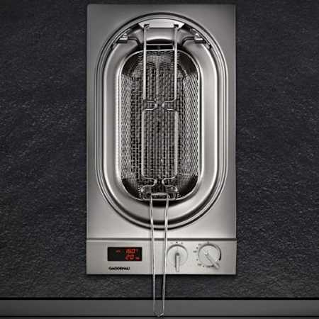 Finish: Gaggenau 12 Inch Wide Electric Deep Fryer Stainless Steel