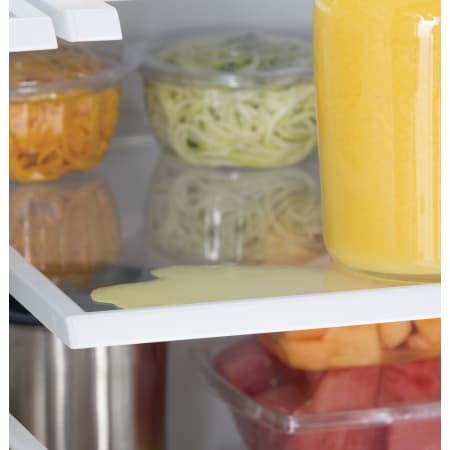 GE-GNE27E-Spill-Resistant Shelves