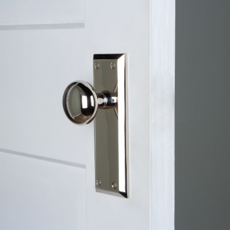 Lifestyle in Polished Nickel