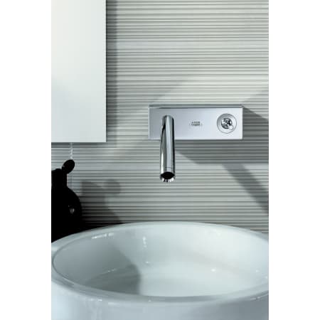 Hansgrohe-10074-Installed Faucet in Chrome