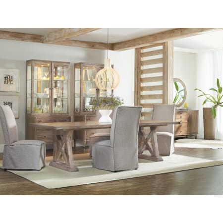 Hooker Furniture-5382-75207-Room