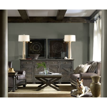 Hooker Furniture-5700-80110-Room