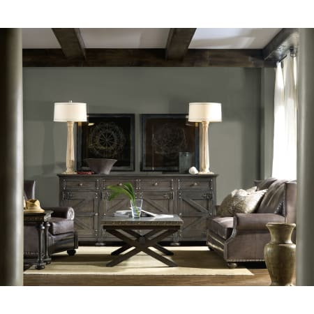 Hooker Furniture-5700-80110-Room
