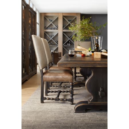 Hooker Furniture-5960-75200-BRN-Lifestyle of Bandera Dining with Comfort Chairs