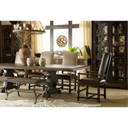 Hooker Furniture-5960-90019-MTL-Lifestyle with Ozark Bench