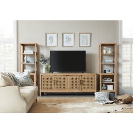 Hooker Furniture-6040-70476-MWD-Alternate Image