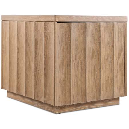 Hooker Furniture Commerce and Market 24" Wide Oak and Wood Veneer Table Light Natural
