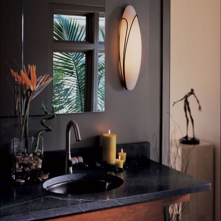 Hubbardton Forge-206032-SKT-LFT-Lifestyle