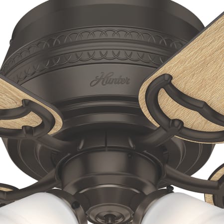 Hunter-Prim 52 Low Profile-Zoom Detail