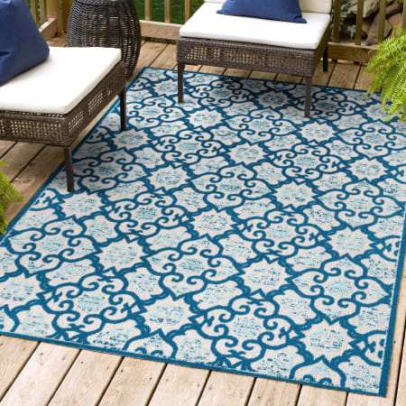 JONATHAN Y Lighting Amalfi Coast 3' x 5' Polypropylene Traditional and Trellis Indoor/Outdoor Area Rug Light Gray / Blue