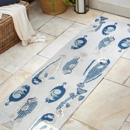 JONATHAN Y Lighting 2' x 8' Polypropylene Fish Print Indoor/Outdoor Rectangular Area Rug Gray / Navy