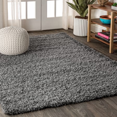 JONATHAN Y Lighting Mercer Shag 3' x 5' Shag Polypropylene Solid Indoor Area Rug Charcoal