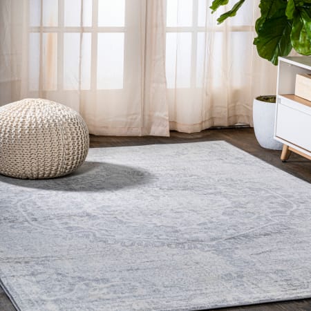 JONATHAN Y Lighting Modern Persian 5-1/4' x 7-1/2' Polypropylene Botanical, Traditional, and Vintage Indoor Area Rug Gray / Ivory