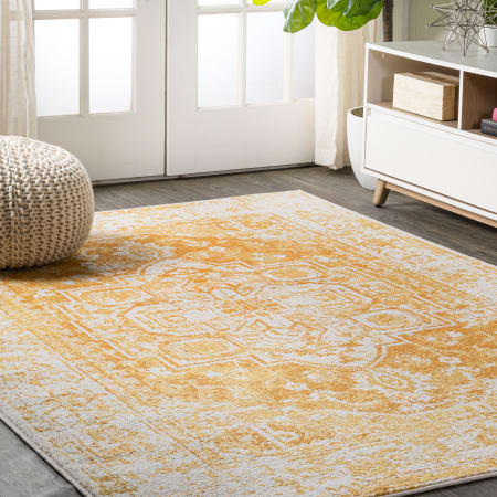 JONATHAN Y Lighting Modern Persian 7-3/4' x 10' Polypropylene Traditional and Vintage Indoor Area Rug Orange / White