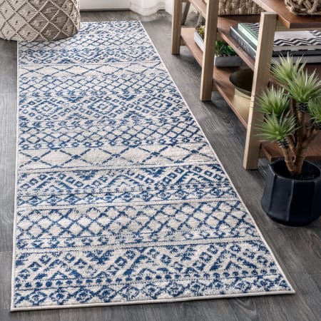 JONATHAN Y Lighting Moroccan HYPE 2-1/4' x 8' Polypropylene Vintage Geometric Moroccan / Tribal Runner Cream / Blue