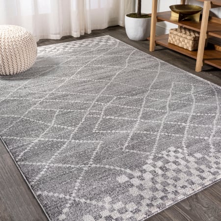 JONATHAN Y Lighting Moroccan HYPE 4' x 6' Polypropylene Moroccan & Tribal Indoor Area Rug Gray