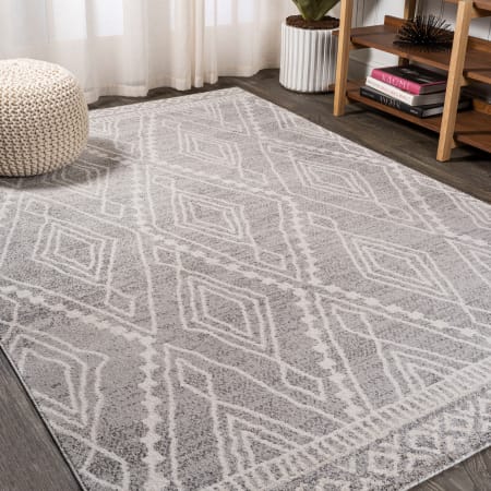 JONATHAN Y Lighting Moroccan Hype 4' x 6' Polypropylene Moroccan & Tribal, Trellis, and Vintage Indoor Area Rug Gray / Ivory