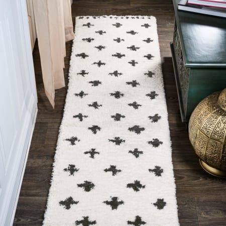 JONATHAN Y Lighting Pluto 2' x 10' Shag Polypropylene Transitional Rectangle Area Rug White / Black