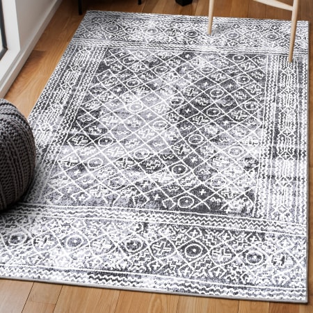 JONATHAN Y Lighting Moroccan Hype 3' x 5' Polypropylene Moroccan & Tribal and Trellis Indoor Area Rug Ivory / Black
