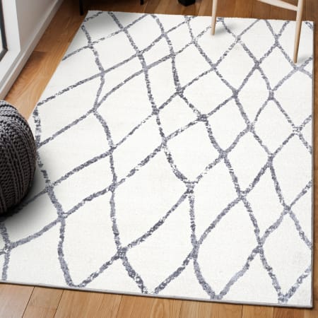 JONATHAN Y Lighting Moroccan Hype 7-3/4' x 10' Polypropylene Moroccan & Tribal and Trellis Indoor Area Rug Ivory / Gray