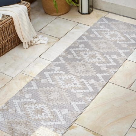 JONATHAN Y Lighting South Beach 2' x 10' Polypropylene Geometric and Moroccan & Tribal Indoor/Outdoor Runner Beige / Gray