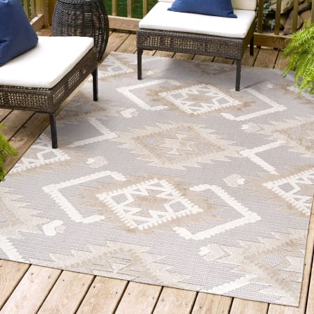 JONATHAN Y Lighting South Beach 7-3/4' x 10' Polypropylene Geometric and Moroccan & Tribal Indoor/Outdoor Area Rug Beige / Gray