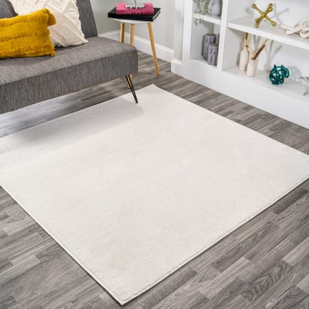 JONATHAN Y Lighting Supersoft 6-1/4' x 6-1/4' Polypropylene Solid Indoor Square Area Rug Cream