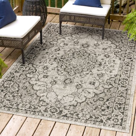 JONATHAN Y Lighting Santa Monica 5-1/4' x 7-1/2' Polypropylene Vintage Traditional Indoor / Outdoor Rectangle Area Rug Gray / Black